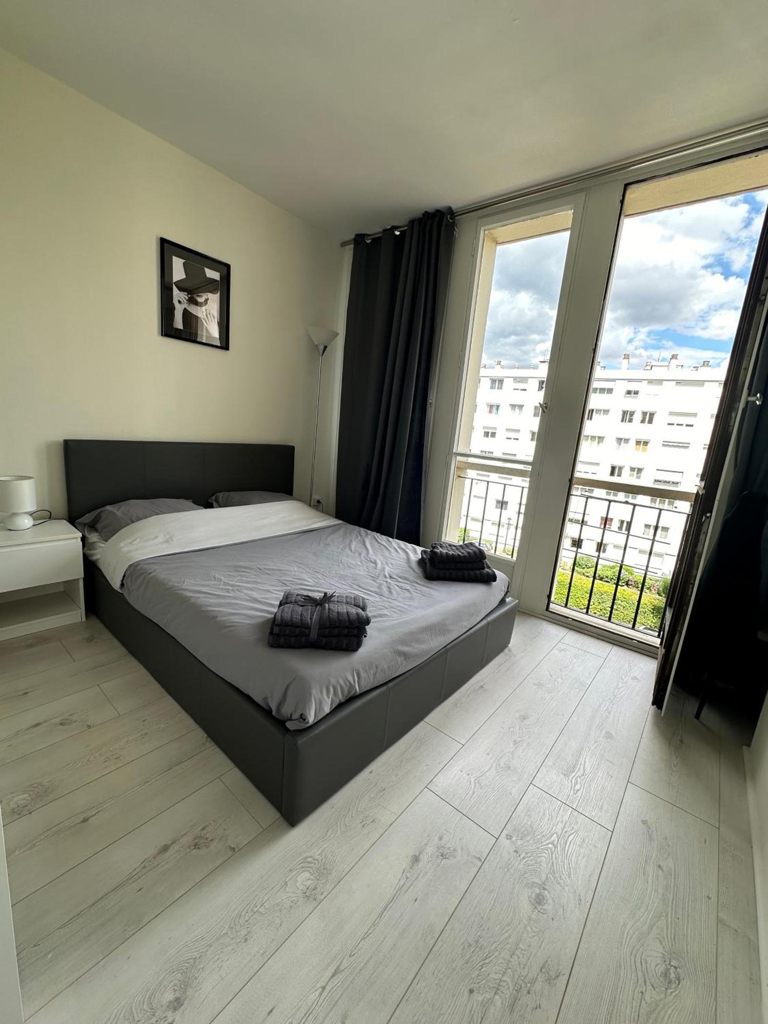 Appart Ensoleille A Boulogne Billancourt Esterno foto